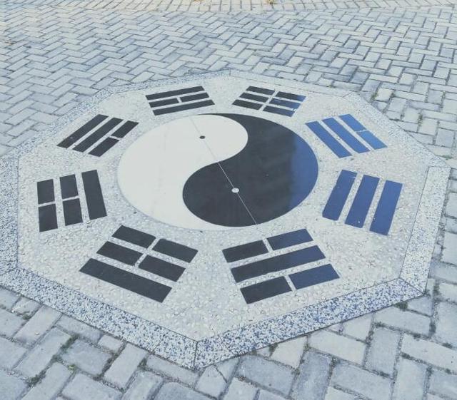 全球热议！田径场外八卦引关注的简单介绍