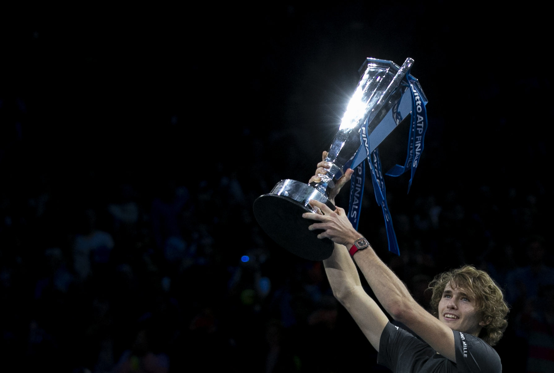 包含年终总决赛绝杀澳网，兹维列夫扛起全队的词条