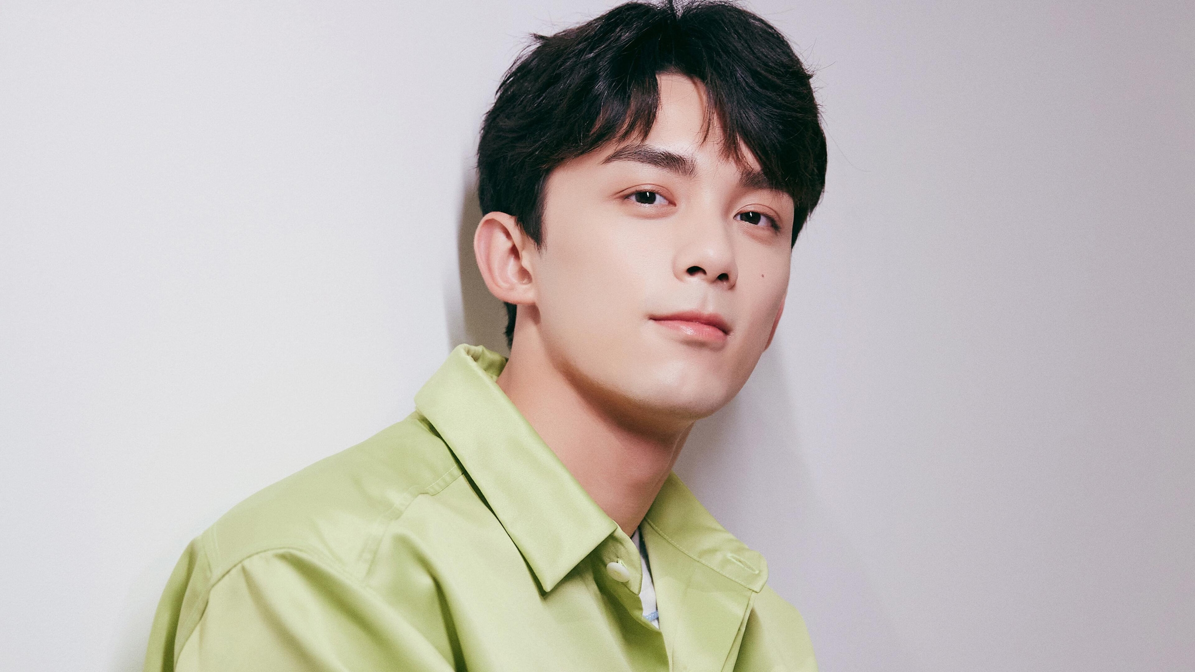 神谕与油门，两种文明史诗中的绝对掌控叙事