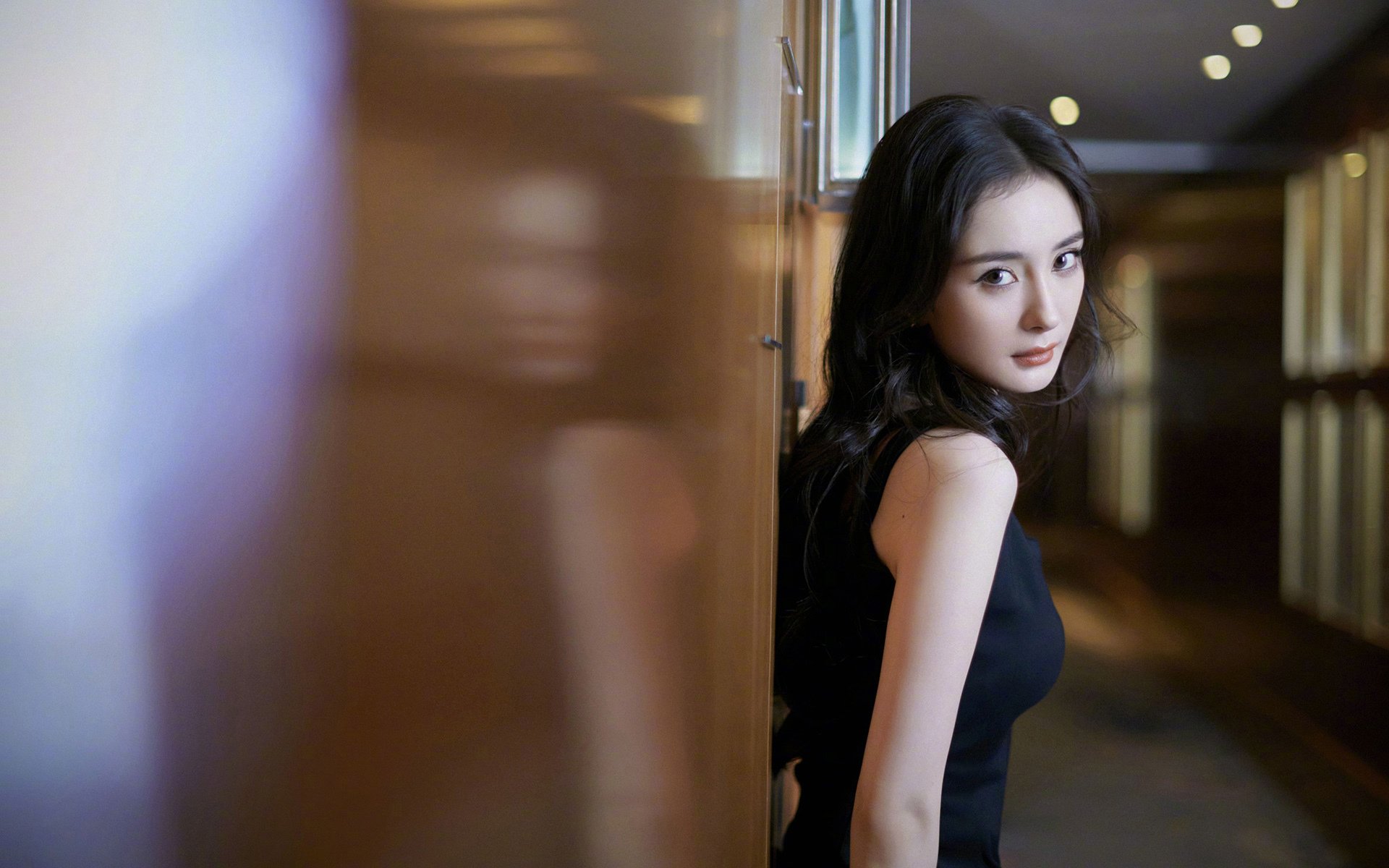 当东亚铁壁遇上南美狂刀，数据爆炸背后的足球哲学碰撞